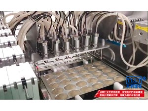 蠕动泵用于鸡蛋糕定量灌装